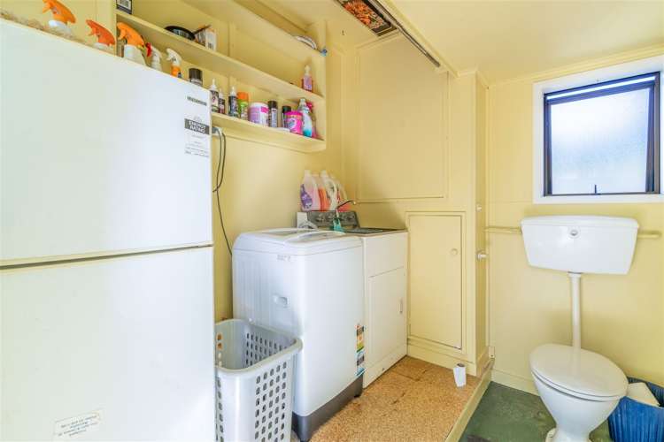 3 High Street Gore_11