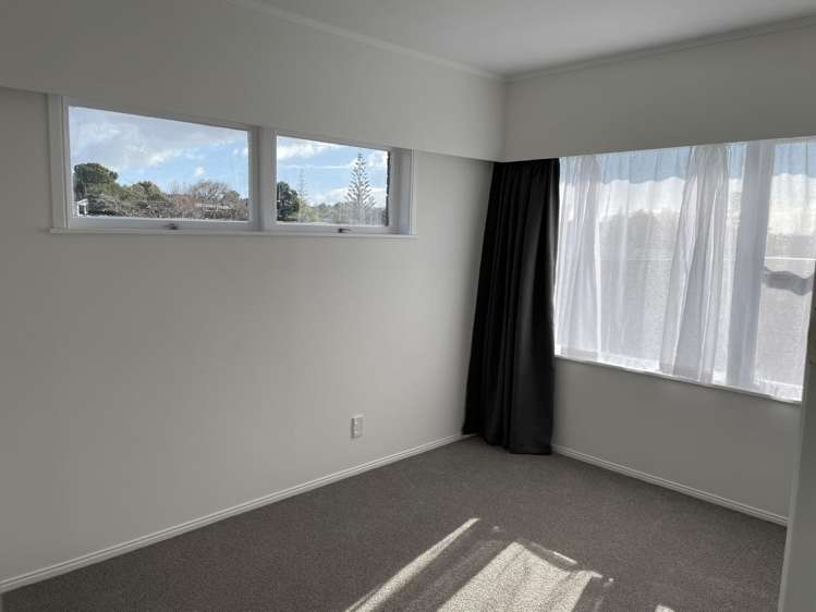 56 Beechdale Crescent 2671_9