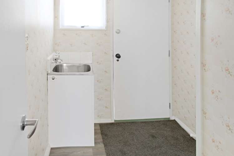 976c Tremaine Avenue Roslyn_9