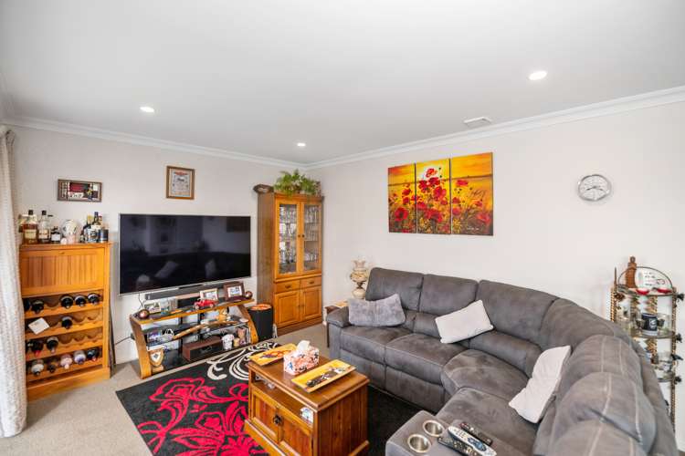 42 Waratah Street Matua_14