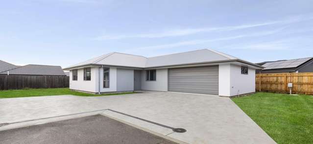 Brand New Living! Right In The Heart Of It All!