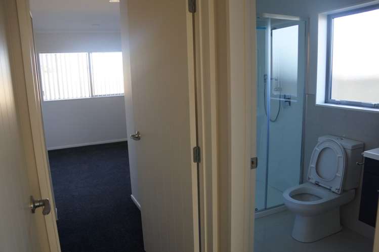 9 Rupu Way Favona_11