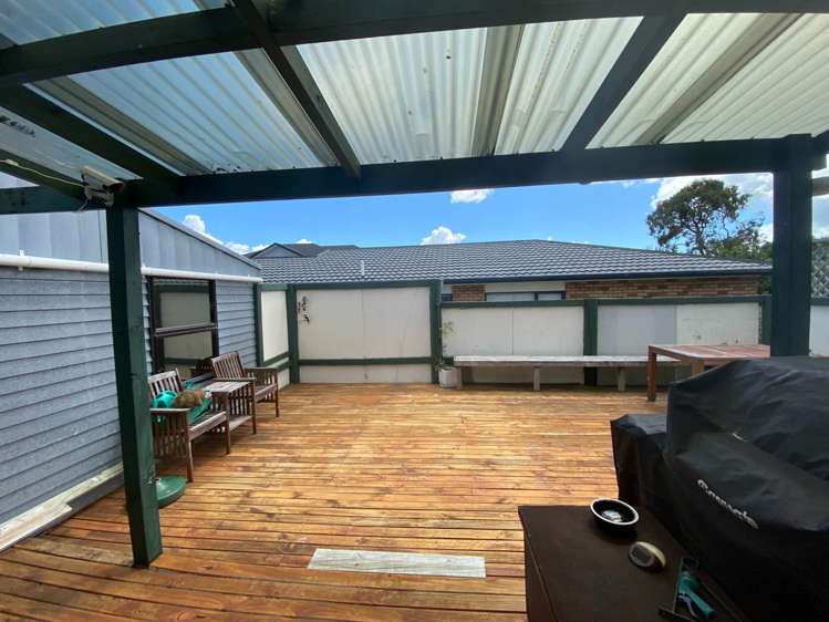 47 Puketea Street Blockhouse Bay_25