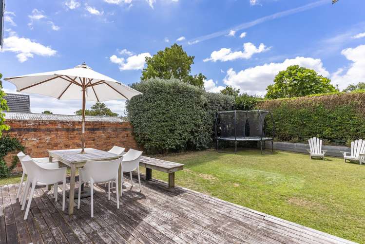 141 Western Springs Road Morningside_13