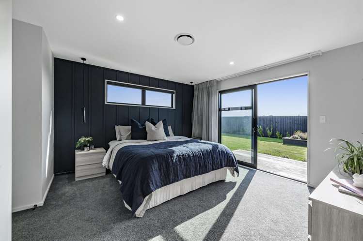 65 Halpin Drive Lincoln_15