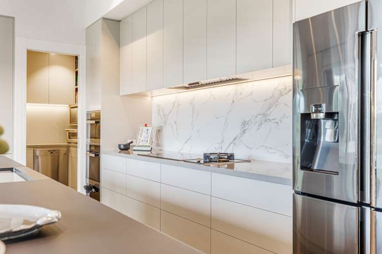 13 Myra Evelyn Grove Dairy Flat_22