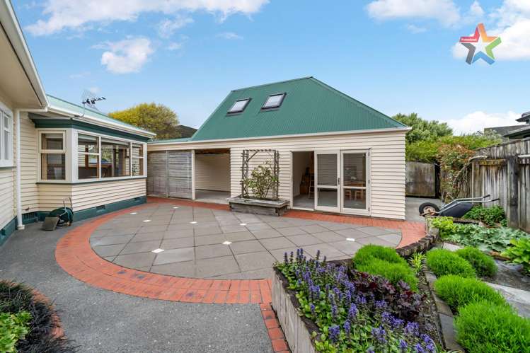 183 Waiwhetu Road Waterloo_23