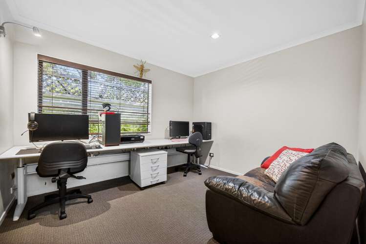 20B Puketitiro Street Glen Eden_12