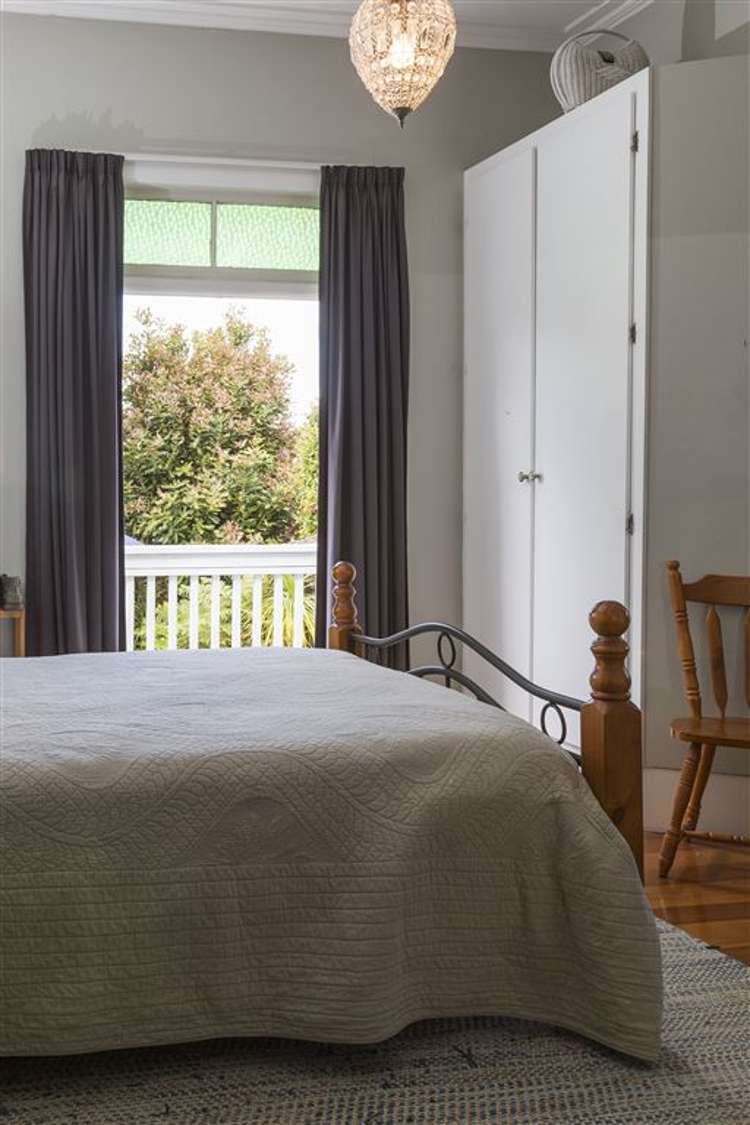 21 Beach Road Pahurehure_9