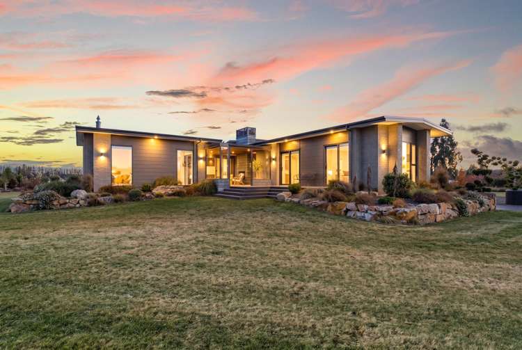 37 Sam Holmes Drive_1