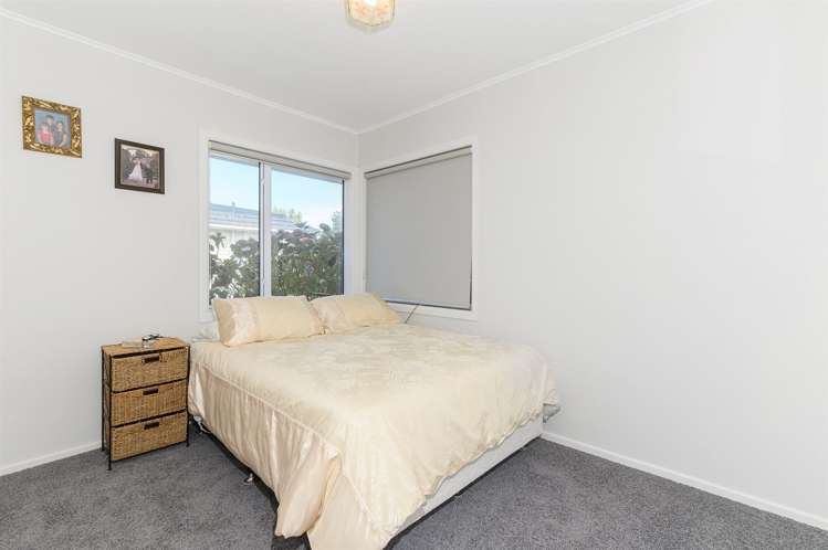 65 Beach Road Te Atatu Peninsula_9