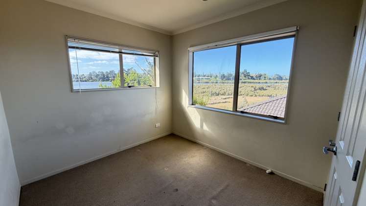 24 Stranraer Crescent Wattle Downs_8