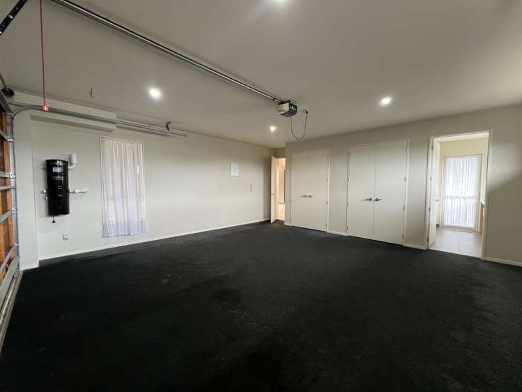 6 Albertine Place Greenhithe_24