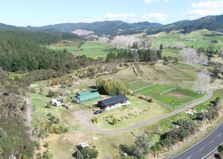 540 SH25  Te Rerenga-Kuaotunu Hwy_1