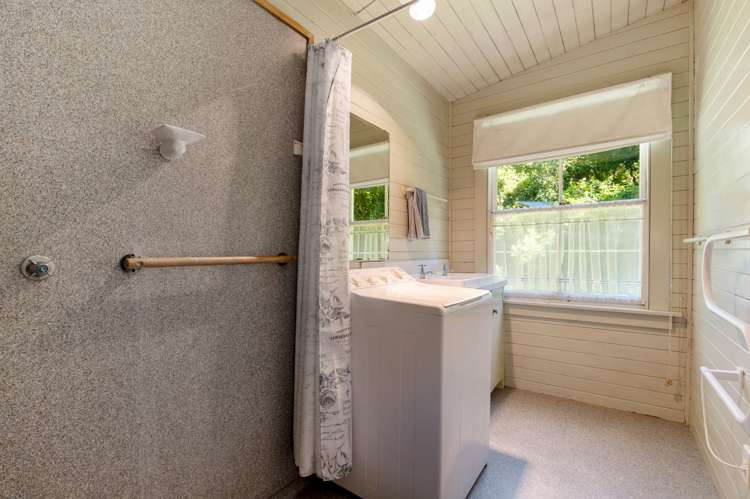 257c Whangamoa Drive Okere Falls_21