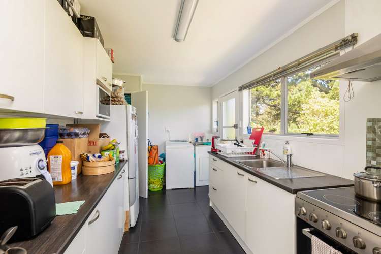 1/95b Captain Scott Road Glen Eden_6