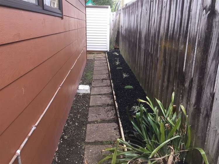 141 Parrs Cross Road Glen Eden_8