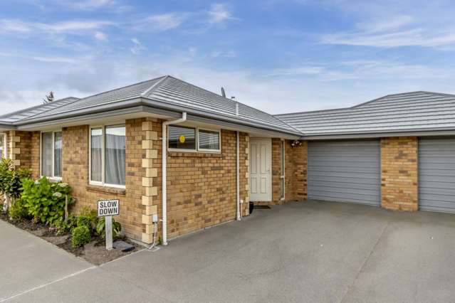 11/446 Ferry Road Woolston_4