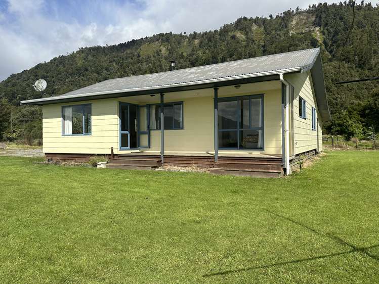 4248 Harihari Highway Harihari_19