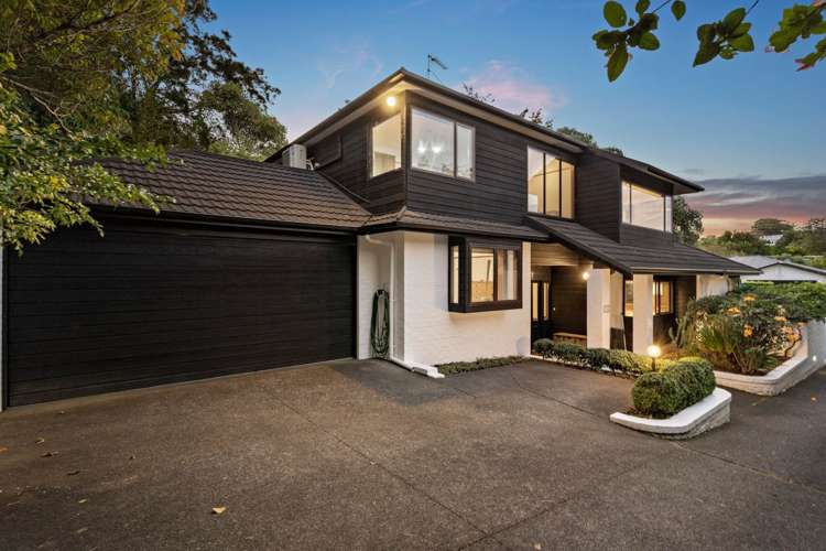 2/12 Penzance Road Mairangi Bay_3