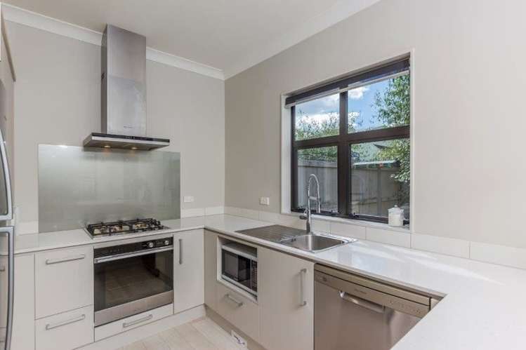 34 Tauoma Crescent Stonefields_4