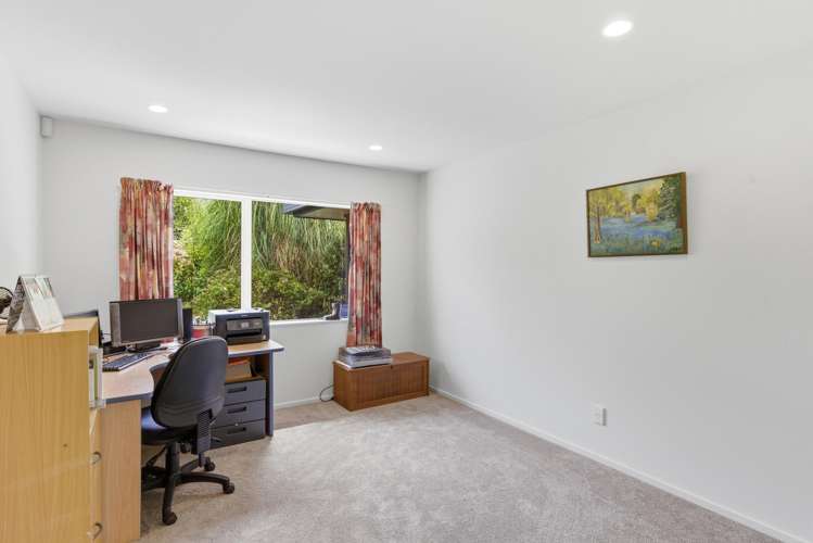 84 Derham Road Te Horo_21