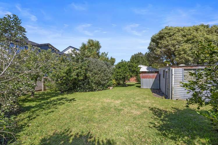 64 Angelo Avenue Howick_20