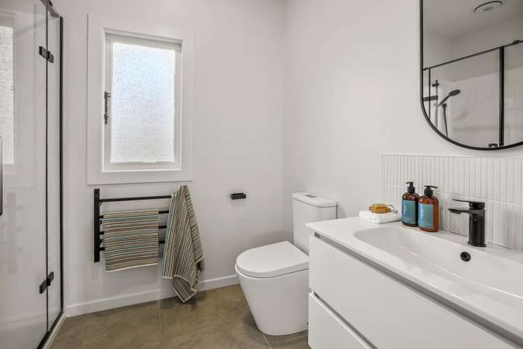 44 Campbell Street 11373_8