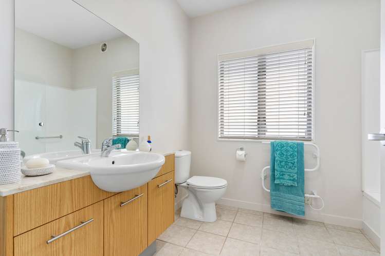 17/101 Harbour Drive Matarangi_10