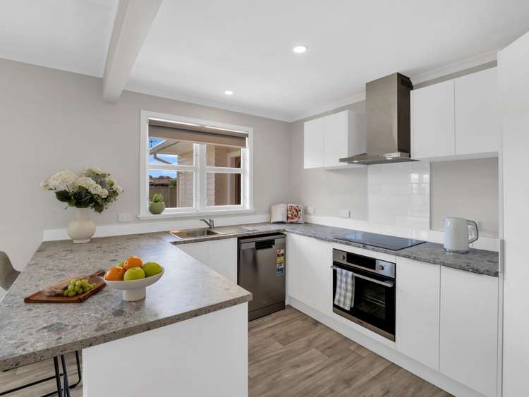 54 Devon Road Springvale_5