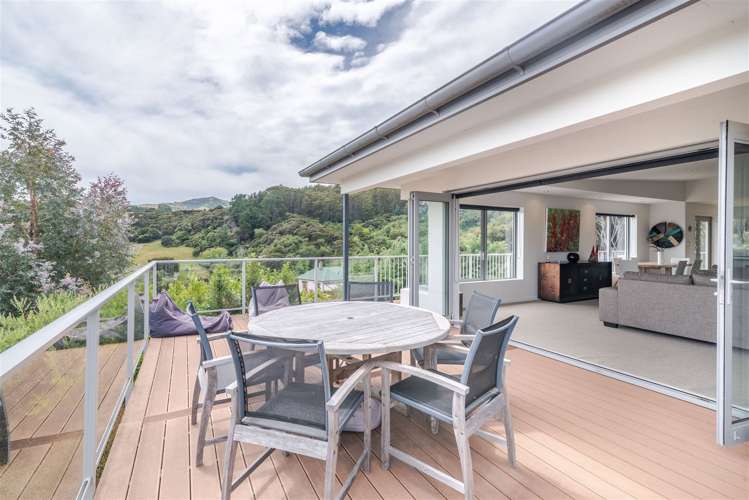 12 Rue Cachalot Akaroa_2