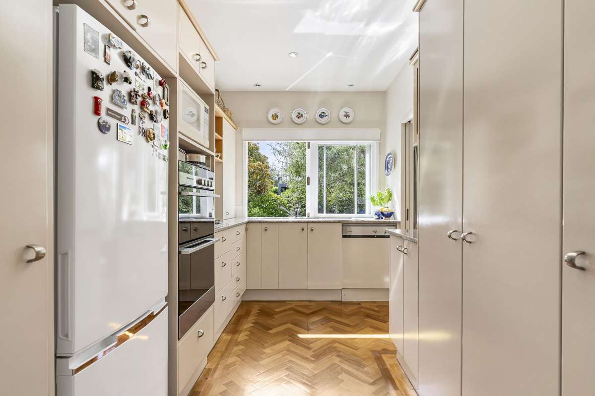 3/84 Gladstone Road_4