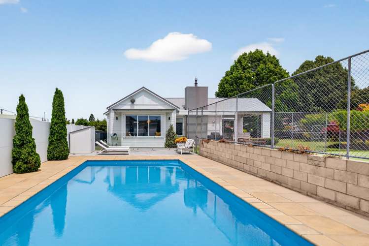 27 Neeve Road Taradale_33