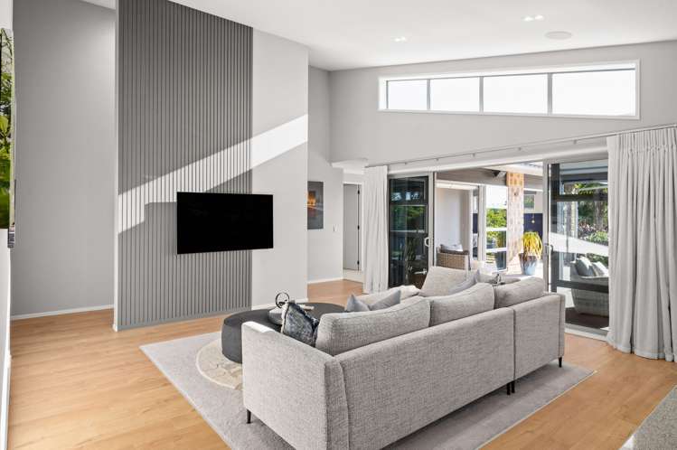 140 Saint James Drive Huntington_9