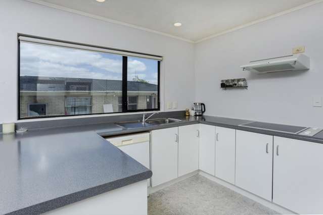 1/12 Anne Road Hillcrest_3