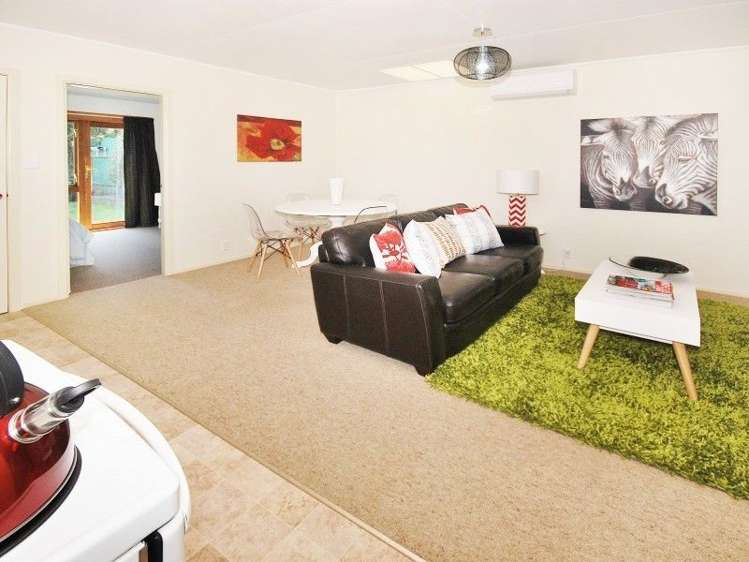 2a Garrison Street Carterton_6