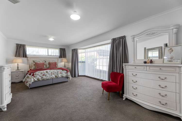 6 Robalan Place Redwoodtown_18