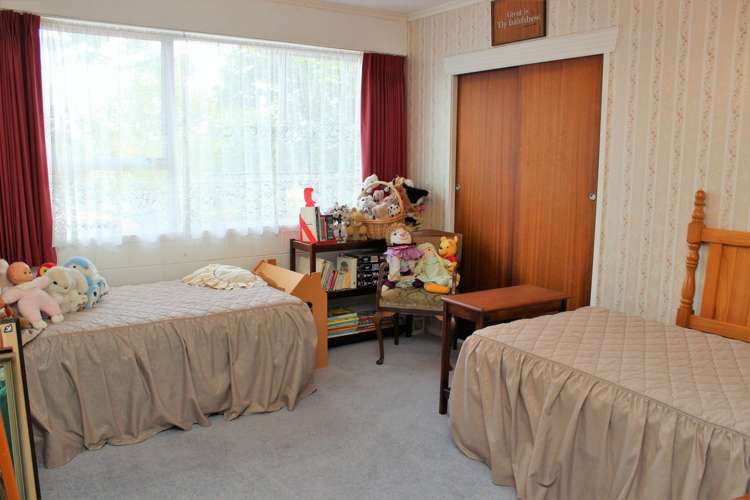 219 Reservoir Road Thames_12