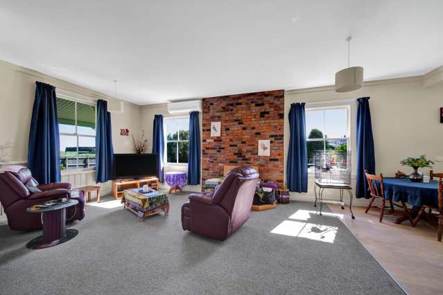 1 Mahuru Lane Okato_4