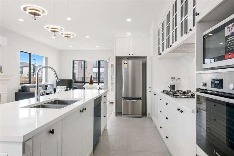 83 Drumbuoy Drive Flat Bush_3