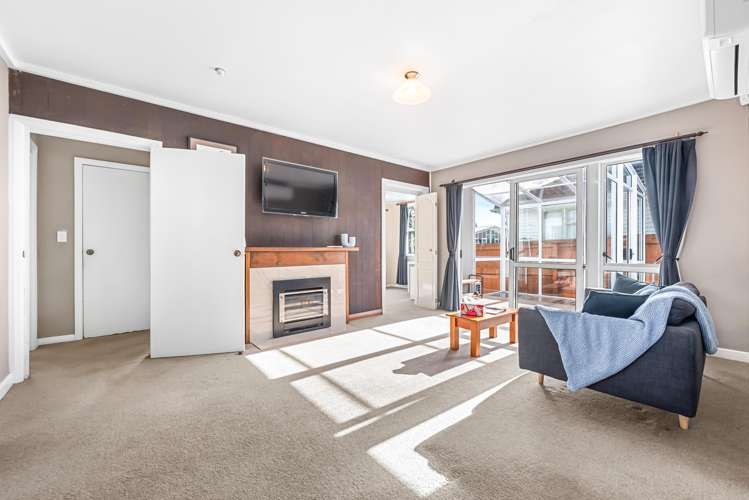 352 Stokes Valley Road Stokes Valley_11