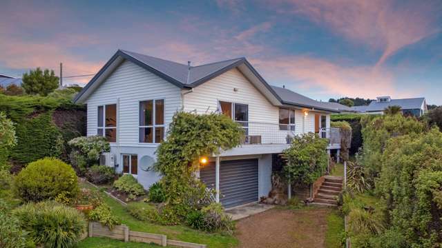 SUMMER HOLIDAYS IN THE BAY!