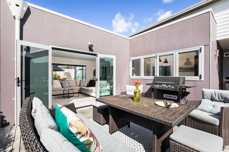 12 Palm Grove Waihi Beach_17