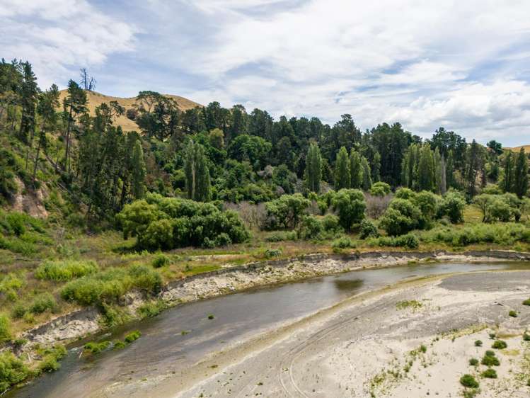 1019 Dartmoor Road Puketapu_13