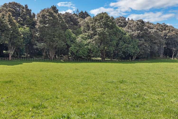 1027 State Highway 14 Maungatapere_13