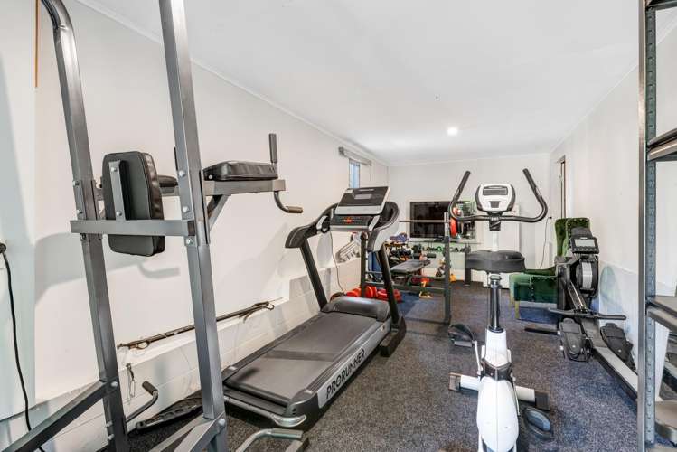 8 Teviot Place Totara Vale_22