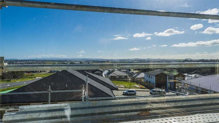 13 Tims Crescent Flat Bush_7