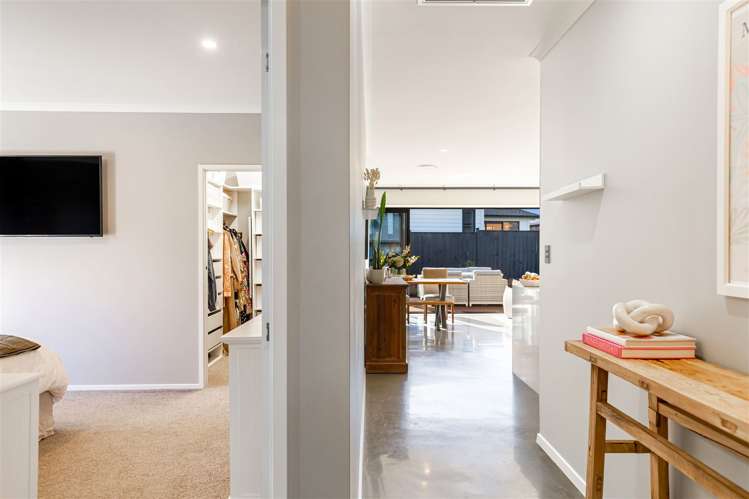 37 Siren Street Wainui_18