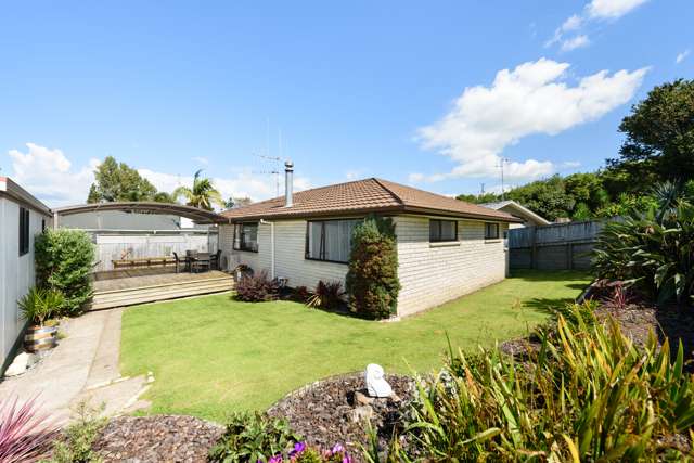 8 Stoddart Place Brookfield_1