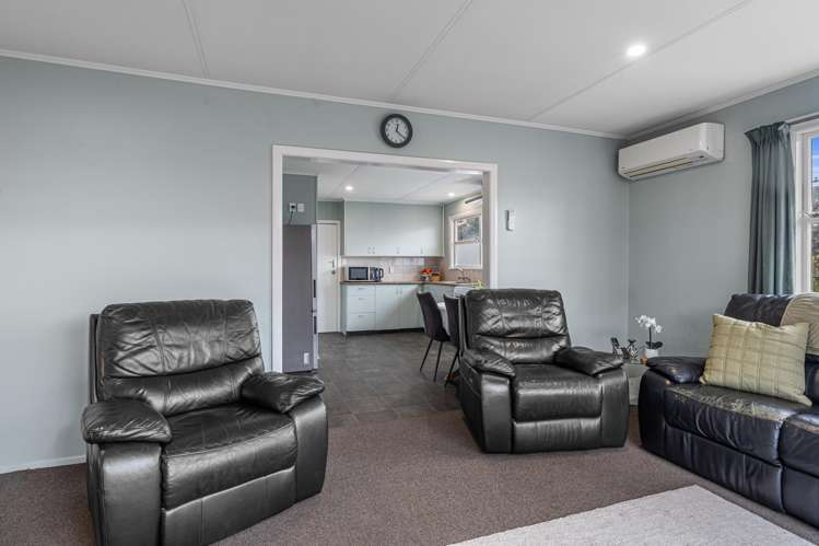 188A Kawai Street South_5